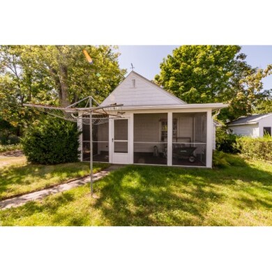 17 Bemis Rd, Newtonville, MA 02460 - photo 7