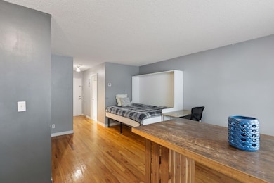 2639 Colfax Ave South - Spacecrafting - 0017.jpg