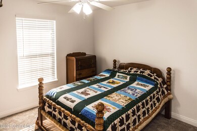 1381 Erik Pl (8 of 18)