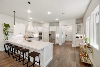 816 E 24th St, Houston, TX 77009 - photo 5