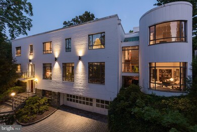 3125 Chain Bridge Rd NW, Washington, DC 20016 - photo 2