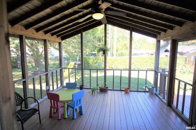 150 Churchill Ln, Lincoln, IL 62656 - photo 5