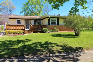 3300 Danbury Crossroad St, Lansing, MI 48911 - photo 2