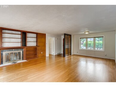 12215 SW Douglas St, Portland, OR 97225 - photo 5