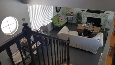 147 E Avenue r2, Palmdale, CA 93550 - photo 7