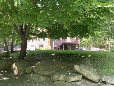 100 Concours Ln, Hawley, PA 18428 - photo 4