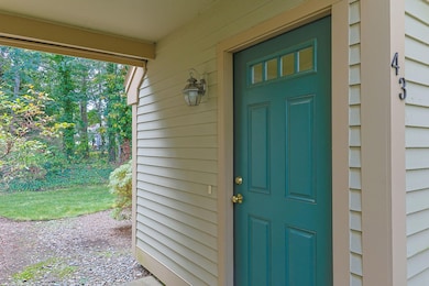 5-web-or-mls-43-billington-ln