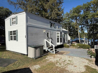 24 Dock Rd unit 18, Gilford, NH 03249 - photo 5