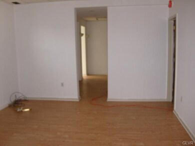 1245 W Turner St unit 1st Floor, Allentown, PA 18102 - photo 6