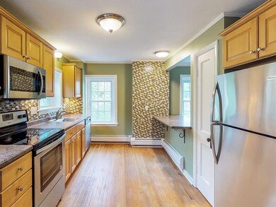 411 2nd St unit 3, Rollinsford, NH 03869 - photo 3