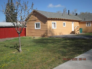 2360 Eberlein Ave, Klamath Falls, OR 97601 - photo 4