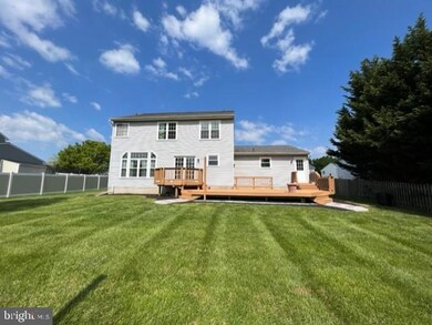 7505 Patterson Ct, Sykesville, MD 21784 - photo 5