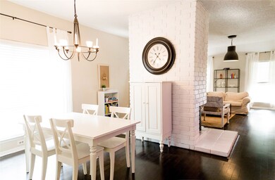 3903 Spring Meadow Dr, Pearland, TX 77584 - photo 6