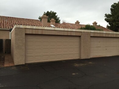 Garage 2