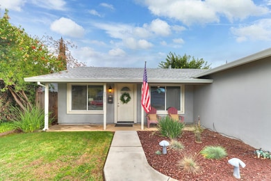 2615 Coho Ct, Sacramento, CA 95826 - photo 6