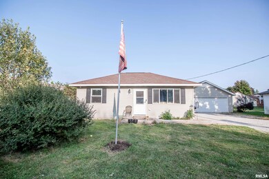 1804 15th St, Viola, IL 61486 - photo 2