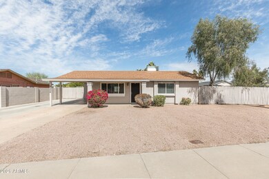 2348 E Jacinto Ave (2 of 31)