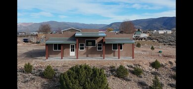 8 Felipe Antonio Rd, Ranchos de Taos, NM 87557 - photo 3