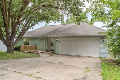 1813 Boswell Avenue (3)