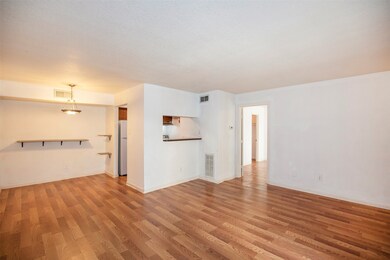 Wonderful open floorplan makes it easy to entertai