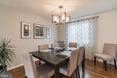 6816 Rock Creek Ct, Alexandria, VA 22306 - photo 6