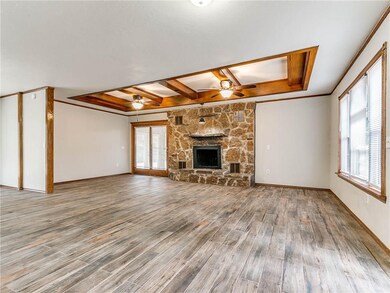 20775 Juanita Ln, Tecumseh, OK 74873 - photo 5