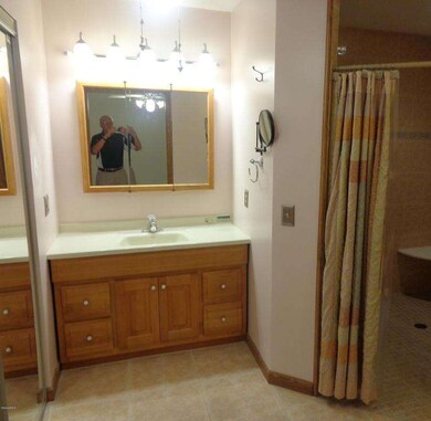 Tiled Bath Area, Walk In Closet!