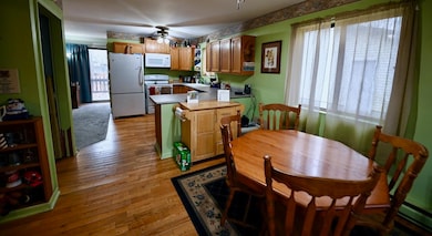 507 Englewood Dr, Roscommon, MI 48653 - photo 5