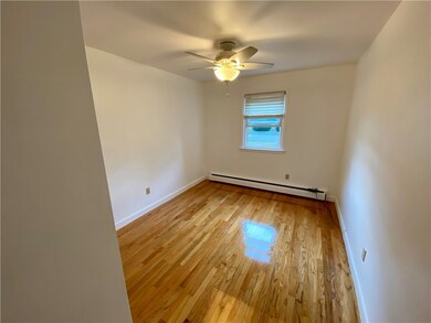 5 Balsam Ave, Middletown, RI 02842 - photo 5