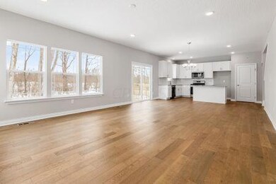 Cloverly B - Living Room - Kitchen - 5
