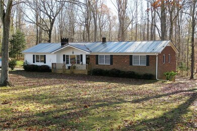 4093 Earnhardt Rd, Asheboro, NC 27205 - photo 5