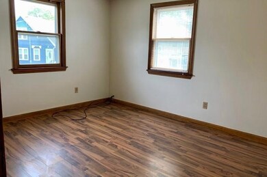 164 Ames St unit Right Side, Brockton, MA 02302 - photo 6