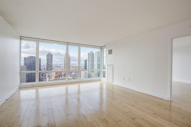 Crystal Point unit 2808, Jersey City, NJ 07302 - photo 2