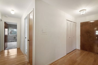 1321 S Finley Rd unit 312, Lombard, IL 60148 - photo 3