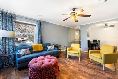 415 NW 7th St, Bentonville, AR 72712 - photo 2