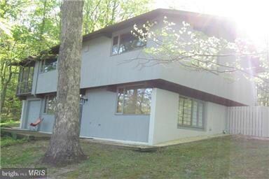2075 Lakeside Dr, Harpers Ferry, WV 25425 - photo 4