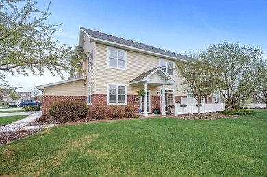 Lovely private patio with great views of the pond