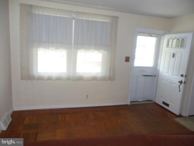 8019 Leon St, Philadelphia, PA 19136 - photo 3