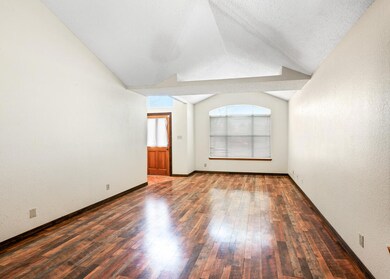 315 Roslyn Dr, Horizon City, TX 79928 - photo 6