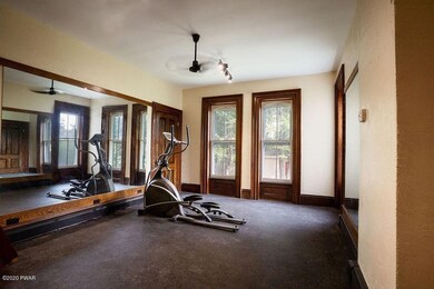 110 E Catharine St, Milford, PA 18337 - photo 5