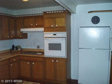 4910 Ridgeview Ln, Bowie, MD 20715 - photo 6