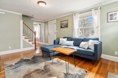 234 Washington St, Reading, MA 01867 - photo 3