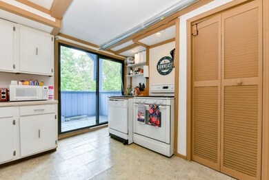 837-1/2 E 2nd St unit 2, Boston, MA 02127 - photo 5