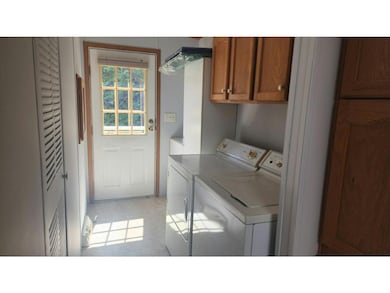 638 Fresh Pond Ave unit 328, Calverton, NY 11933 - photo 6