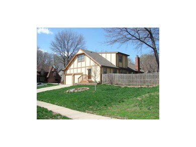 6923 Westgate St, Shawnee, KS 66216 - photo 3