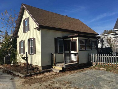 19 Union St, Pembroke, NH 03275 - photo 2