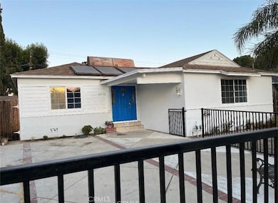 6670 Aura Ave, Reseda, CA 91335 - photo 2