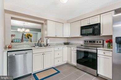 32 Dorchester Cir, Marlton, NJ 08053 - photo 3