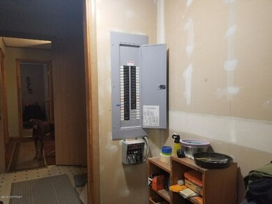 34045 Tiehacker Rd. Breaker Box
