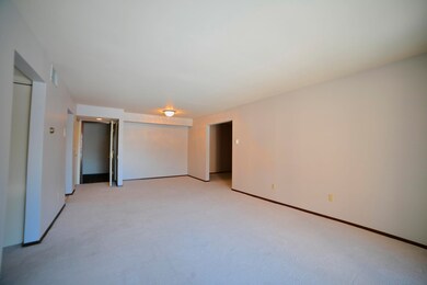 1906 E Shorewood Blvd, Milwaukee, WI 53211 - photo 5
